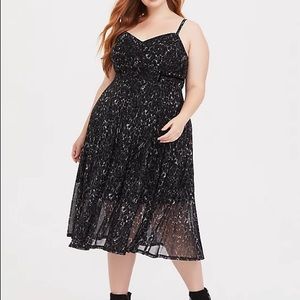 Dark grey/black mesh leopard print torrid dress